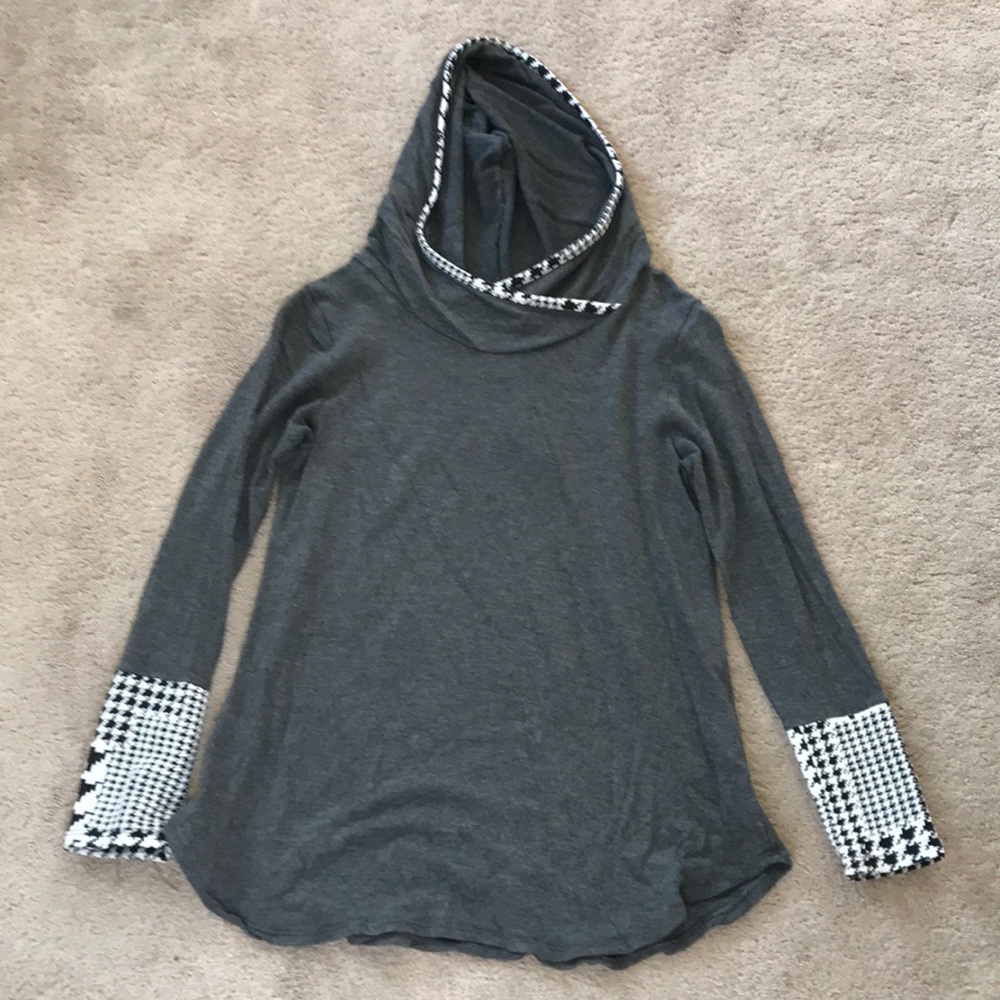 Long Sleeved Top